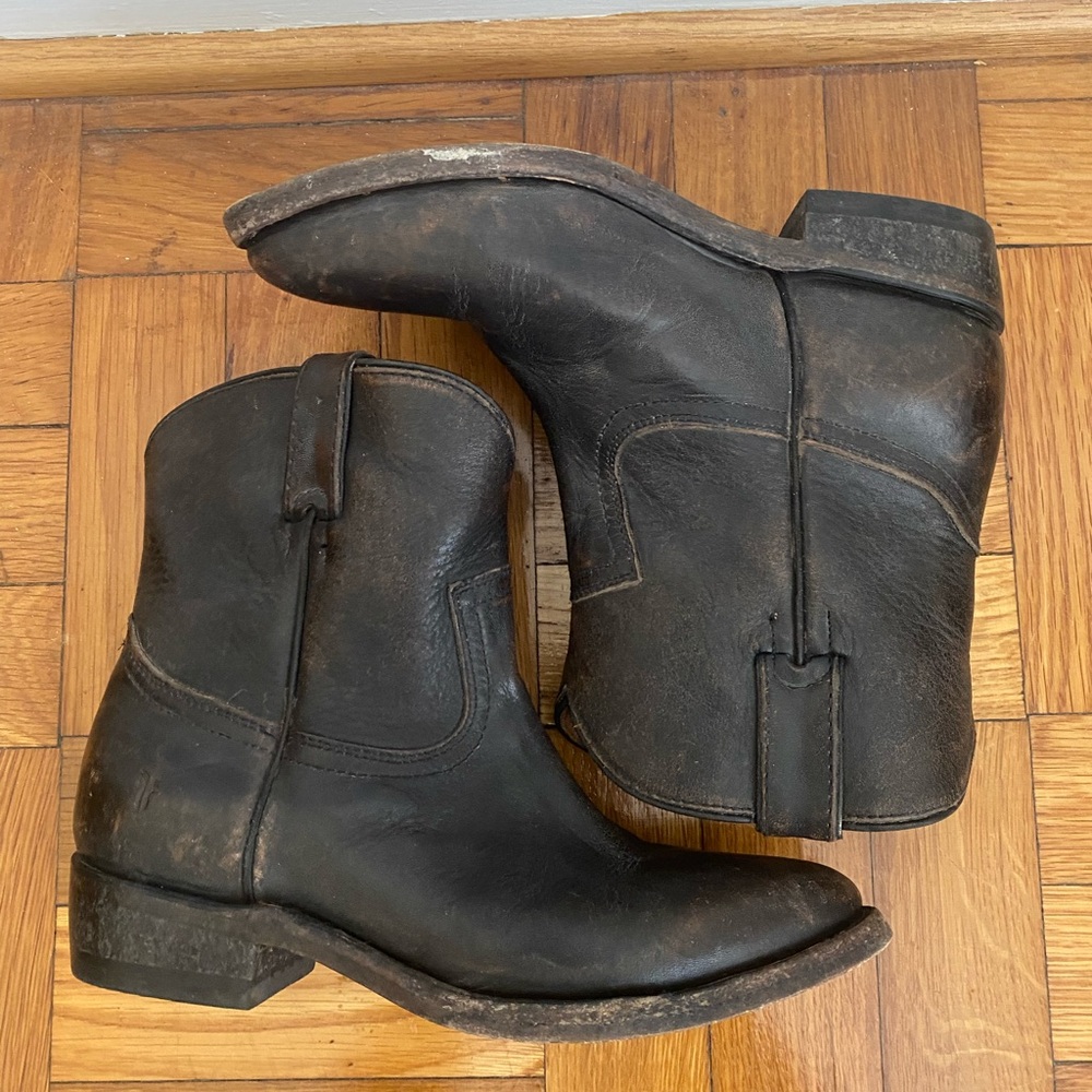 Frye Billy Short Booties